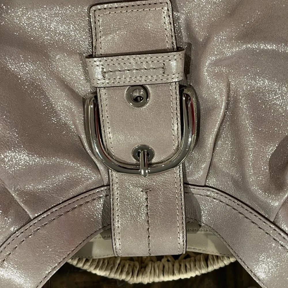 Coach Metallic Pink Shoulder Bag - Picture 4 of 12